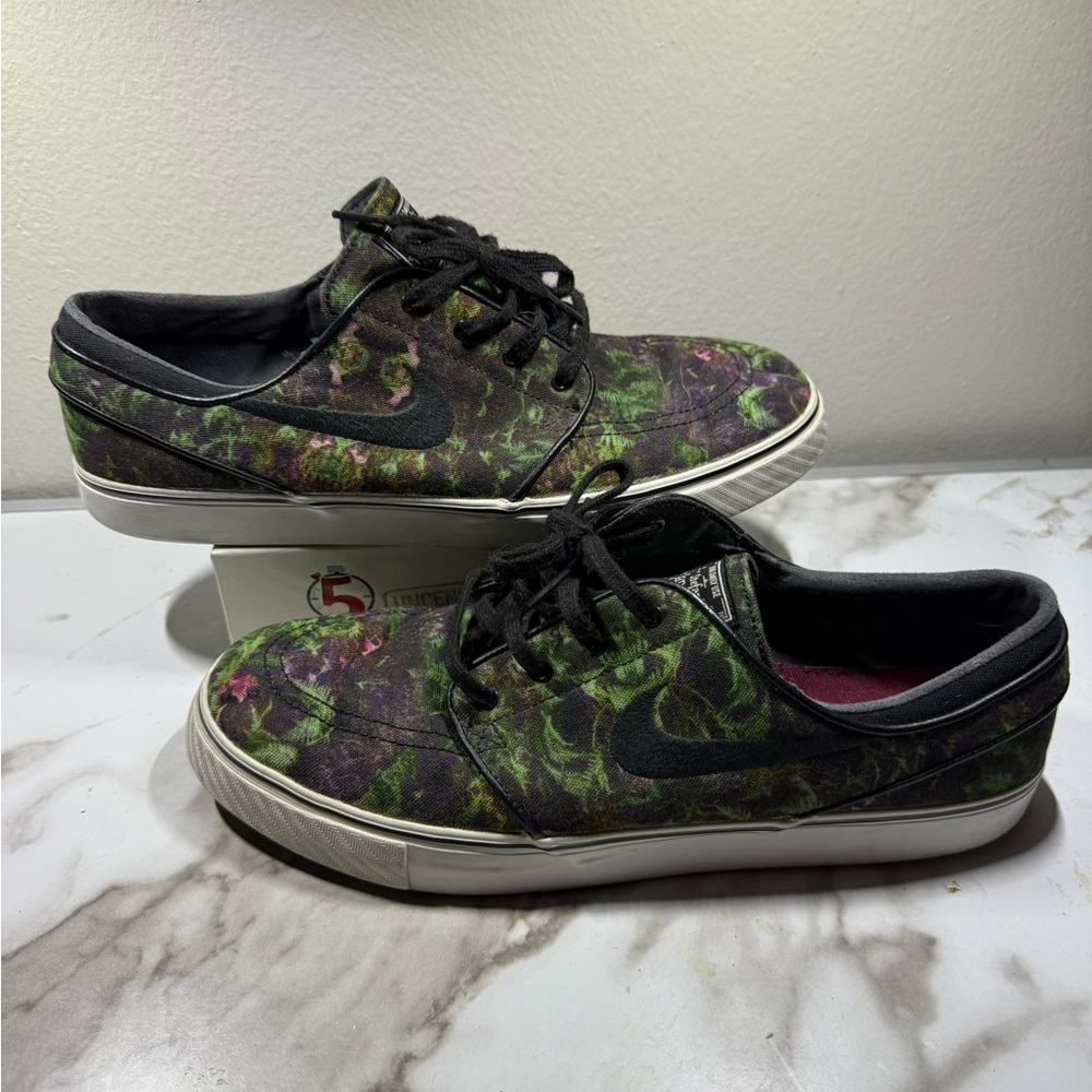 Nike janoski digi floral